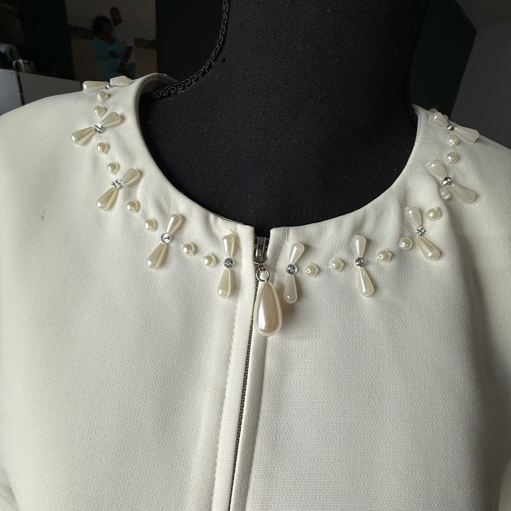 Tahari Arthur S Levine 2 Pc Skirt Suit Ivory Pearl Beaded NWT Womens 12 - Picture 4 of 16